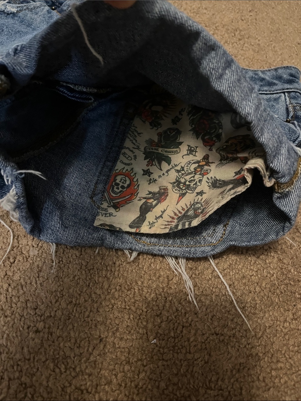 Ed Hardy Dark Blue Denim Logo Cutoff Shorts with Colorful Side Graphic - Picture 3 of 7